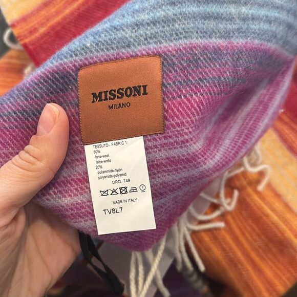 Bruno by Missoni Home Throw - Picture 4 of 5